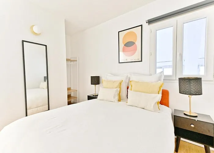 Charming Very Spacious Apartment, 9ème *