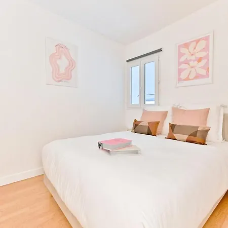 Charming Very Spacious Apartment, 9eme *