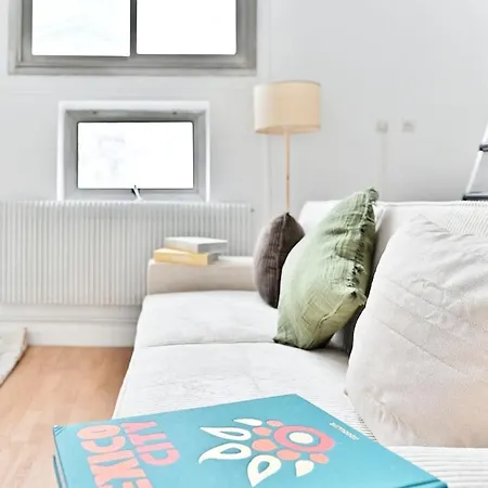 Charming Very Spacious Apartment, 9eme Apartman
