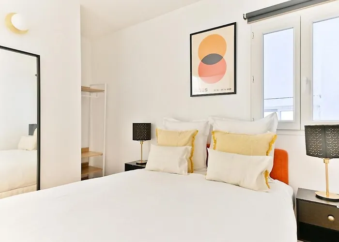 Charming Very Spacious Apartment, 9eme Appartement *