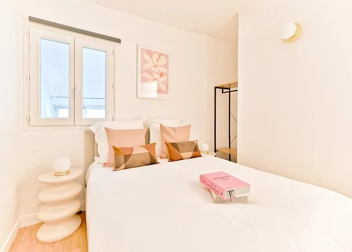 Charming Very Spacious Apartment, 9eme Appartement