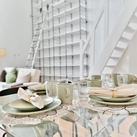 Charming Very Spacious Apartment, 9eme *