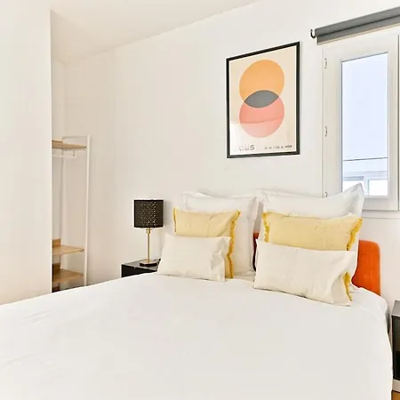 Charming Very Spacious Apartment, 9eme * Paryż